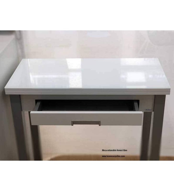 Table de cuisine petite extensible en format livre Arpa