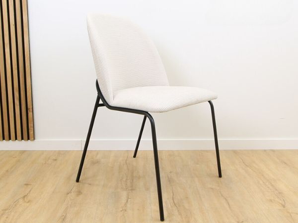 Chaises de salle à manger rembourrées pour tous les styles | vos tables et chaises