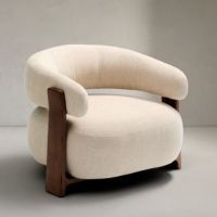 Chenilla beige y patas de fresno acabado nogal 